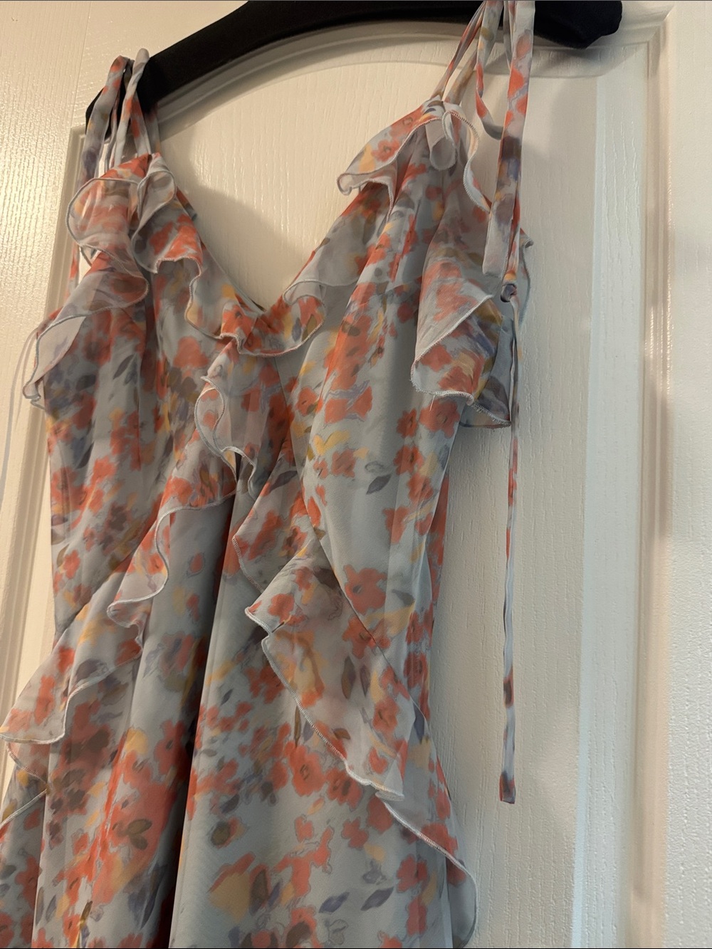Steve Madden Floral Ruffle Maxi Dress in Light Blue and Coral XL - Picture 9 of 13